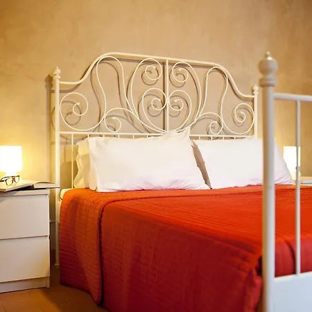 Castello Oldofredi Aparthotel Monte Isola