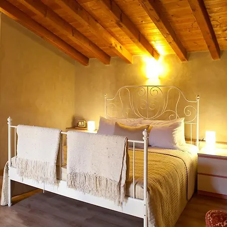 Apart Otel Castello Oldofredi Monte Isola