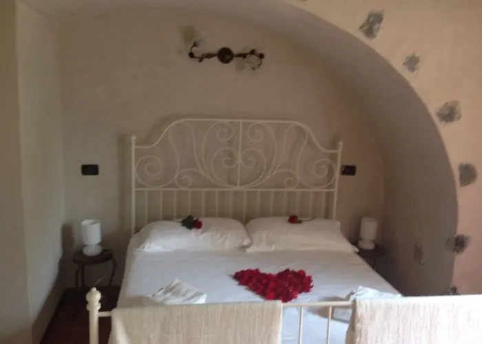 מלון דירות Castello Oldofredi 4*
